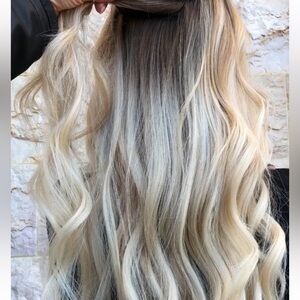 20” ROOTED WALNUT BROWN/ASH BLONDE (3/60) Silk Seam 180g Clip in Extensions